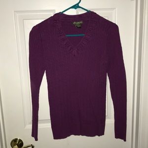 Eddie Bauer cable knit V neck long sleeve sweater